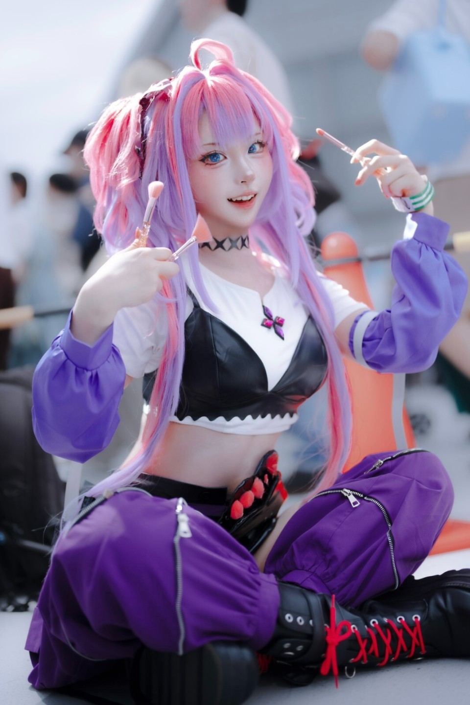 EX9Z5G2pxg4uU5pX.jpg